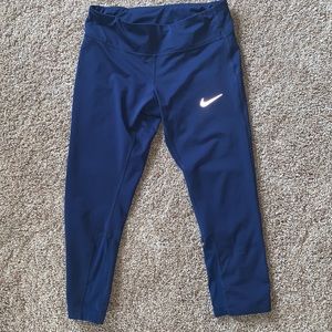 Nike Dri-Fit Cropped Leggings